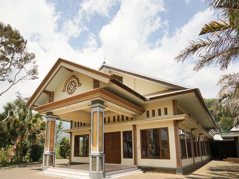 Hotel Bumi Bermi Permai Near Bermi Eco Park Mitra Reddoorz Probolinggo Eksteriør bilde