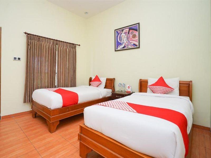 Hotel Bumi Bermi Permai Near Bermi Eco Park Mitra Reddoorz Probolinggo Eksteriør bilde