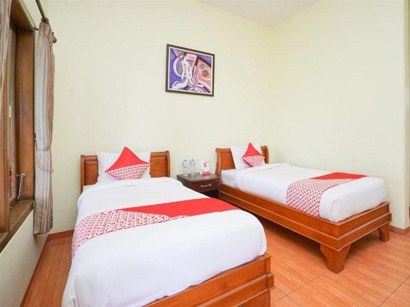 Hotel Bumi Bermi Permai Near Bermi Eco Park Mitra Reddoorz Probolinggo Eksteriør bilde