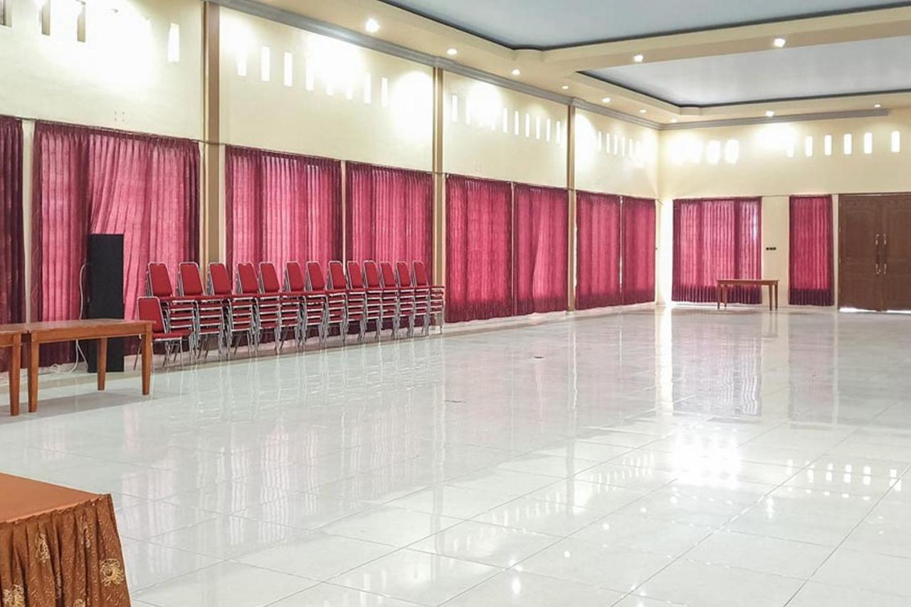 Hotel Bumi Bermi Permai Near Bermi Eco Park Mitra Reddoorz Probolinggo Eksteriør bilde