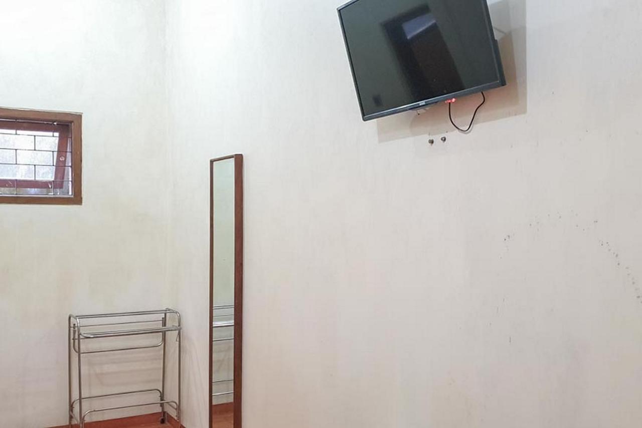 Hotel Bumi Bermi Permai Near Bermi Eco Park Mitra Reddoorz Probolinggo Eksteriør bilde